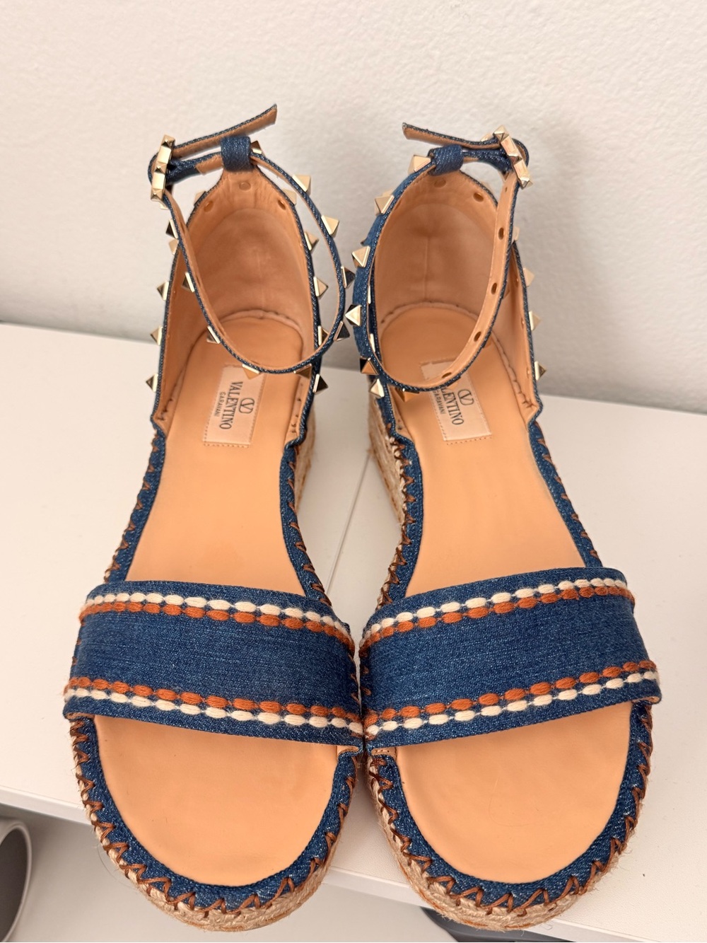 Valentino Garavani 55mm Rockstud Denim Wedge Espadrille Sandals
